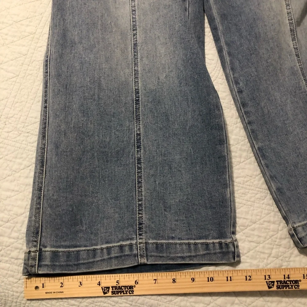 Hudson wide leg tie waist jeans. Size 14. - Picture 10 of 10